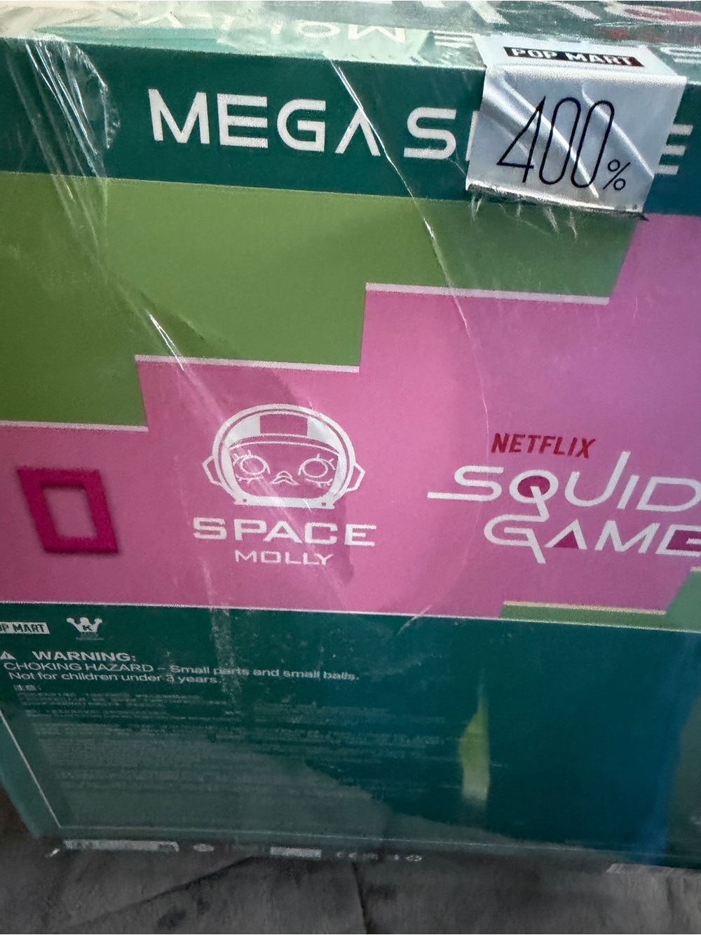 Netflix 400% Mega Space Molly Squid very popular. 2 figures. Blind box. - Picture 4 of 5
